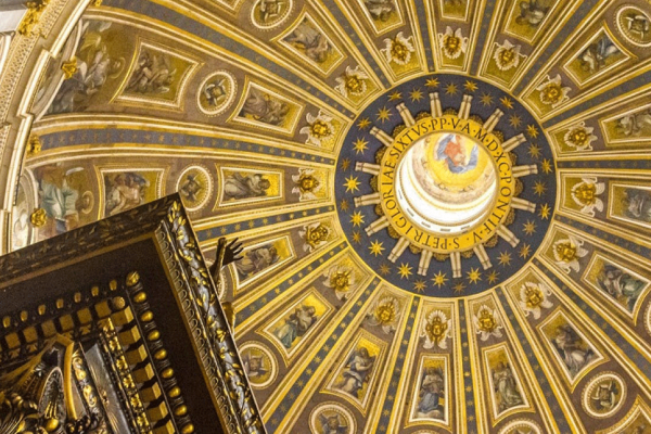 Basilica di San Pietro: ingresso salta fila con audioguida Wi Fi